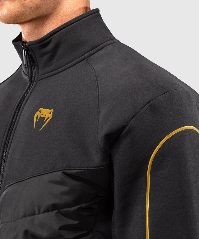 Casaco softshell Venum Paddock – Preto/Ouro