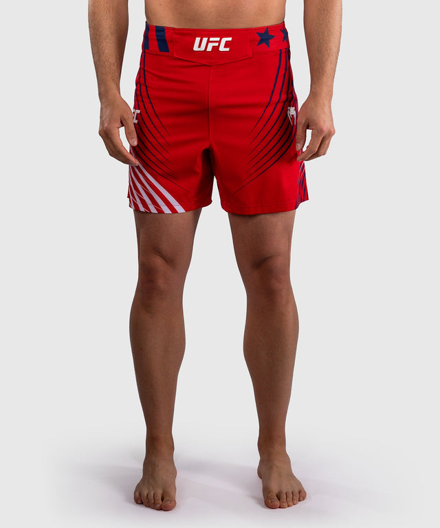 Venum UFC MMA Shorts Freedom 250 - Rood