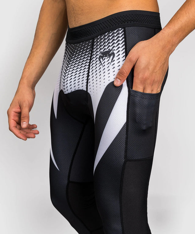 Venum No Gi Spats - Black/White