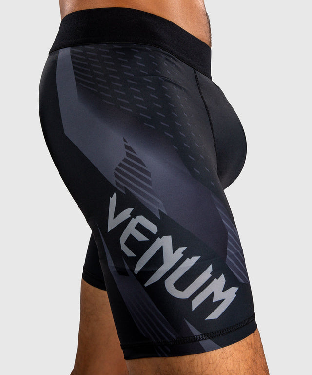 Venum Compression shorts No-Gi 6.0 – Black/Grey