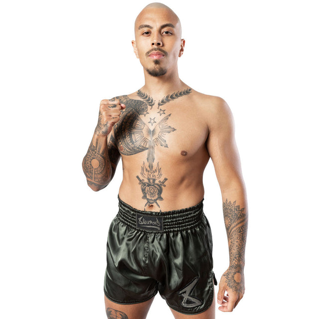 8 WEAPONS Muay Thai Shorts Strike – Olive