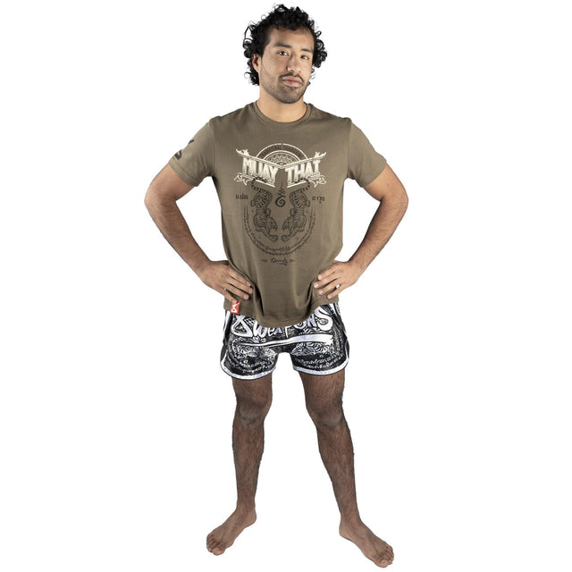 8 WEAPONS T-Shirt Sak Yant Tigers – Olive
