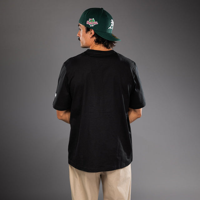 Venum T-Shirt x Capital Bowl - Zwart