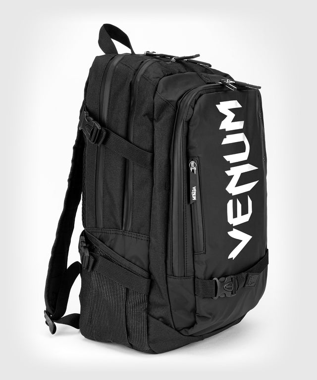 Venum Rugtas Challenger Pro Evo – sort/hvid