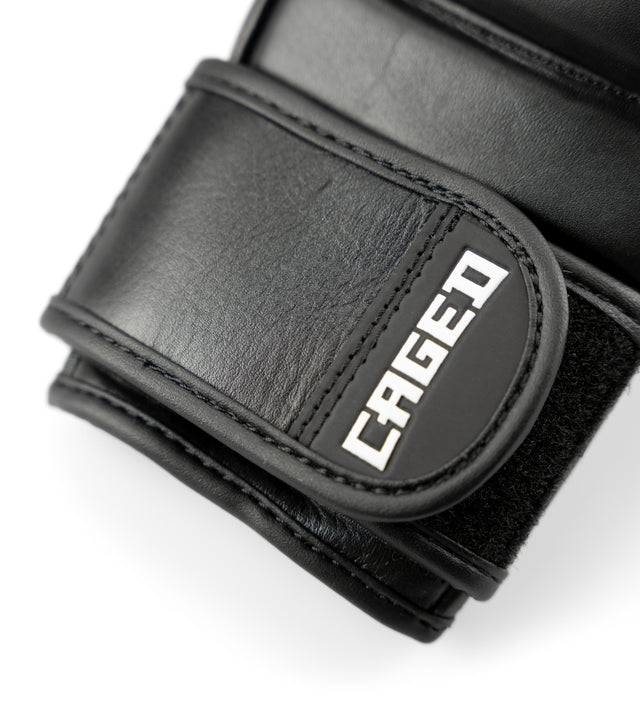 Caged MMA Gloves 'X Series' Sparring - Black/White