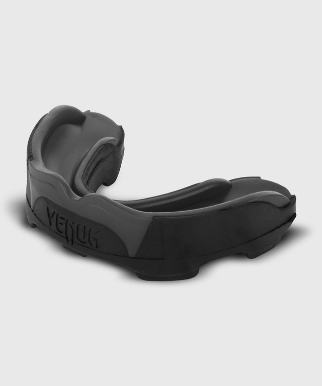 Venum Predator Mouthguard – Black/Grey