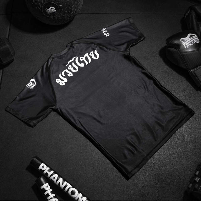 Rashguard Phantom Athletics Sak Yant – Czarny/Szary