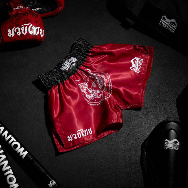 Phantom Athletics Muay Thai Shorts Sak Yant - Rood