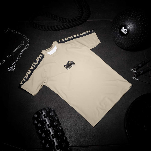 Phantom Athletics Rashguard EVO Apex Korte Mouwen - Zand