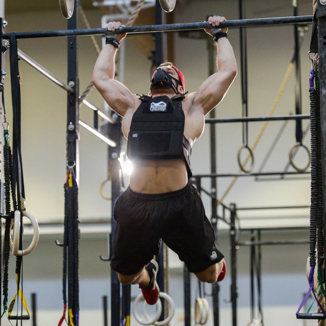 Kamizelka treningowa Phantom Athletics – Czarna