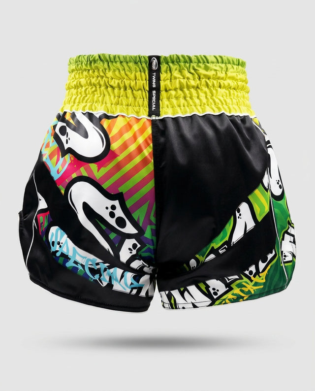 Spodenki Muay Thai Twins TTBL Graffiti – Czarne/Zielone/Żółte