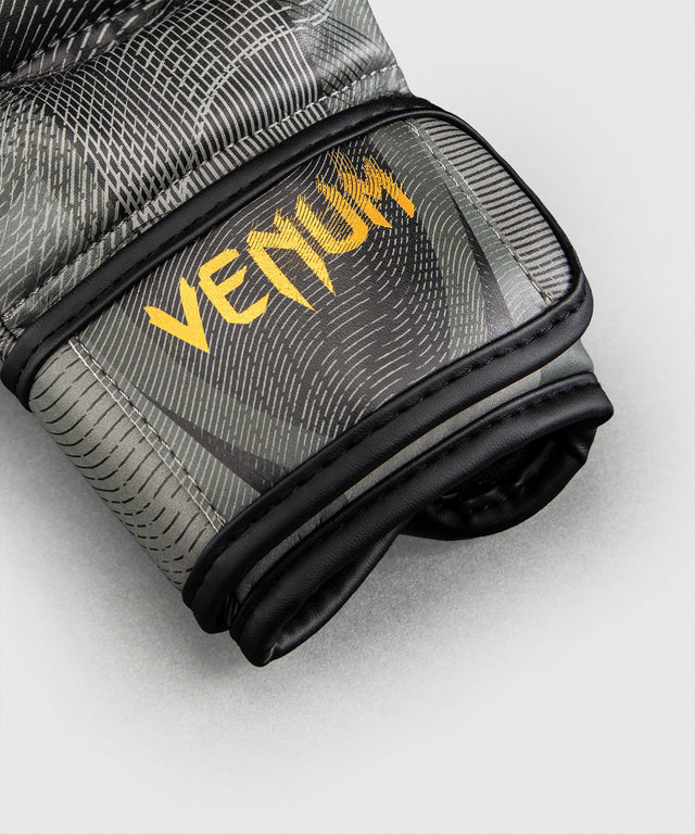 Venum MMA Gloves Galactic 3.0 – Black/Gold