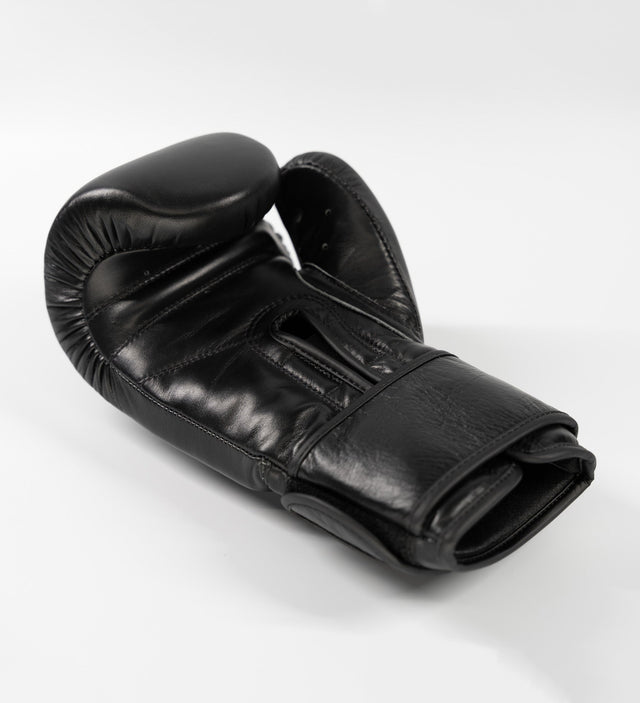 Caged Boxing gloves 'X' Series - Black/Black - Boxing gloves