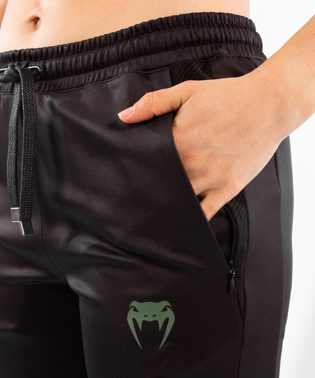 Pantaloni de antrenament Venum UFC Fight Week pentru femei – Khaki