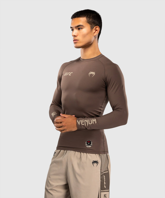 Venum UFC Rashguard Unity Lange Mouwen - Bruin