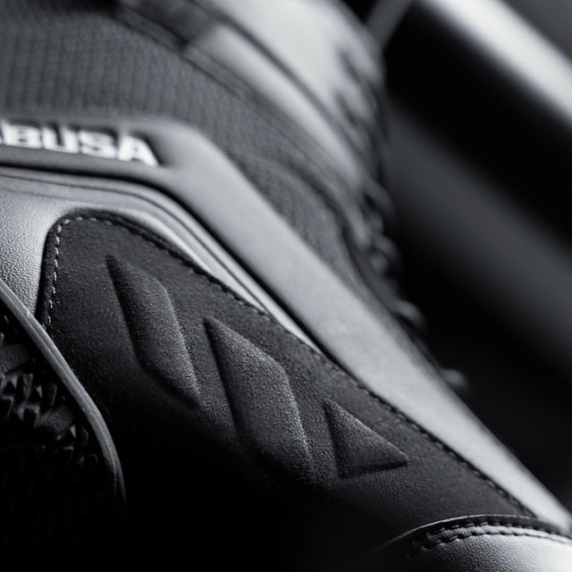 Hayabusa Talon Boxing Shoes - Black