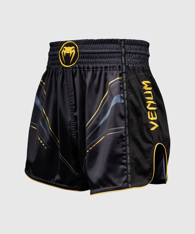 Spodenki Muay Thai Venum Streamline – Czarne/Złote