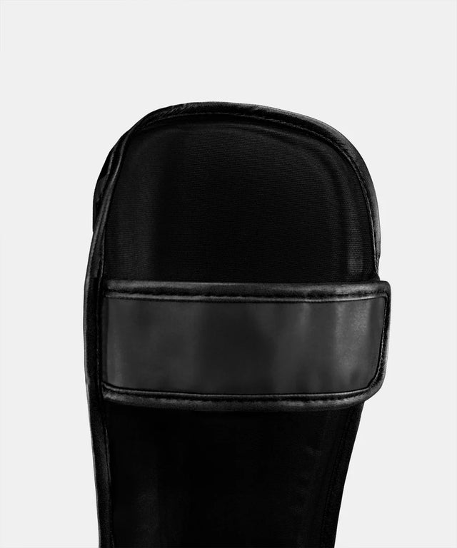 Venum Shin guards Challenger – Black/Black