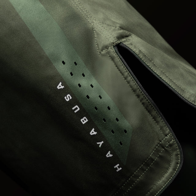 Hayabusa MMA Shorts Core Mid - Donkergroen