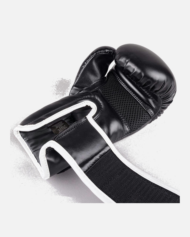 8 WEAPONS Boxing gloves Unlimited 2.0 – Black/White