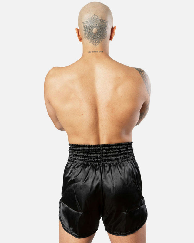 8 WEAPONS Muay Thai Shorts Strike - Black/White