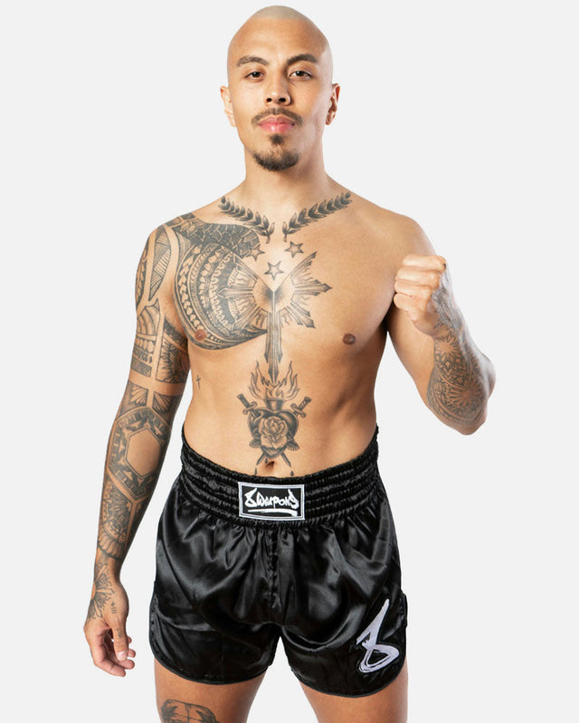 8 WEAPONS Muay Thai Shorts Strike - Black/White
