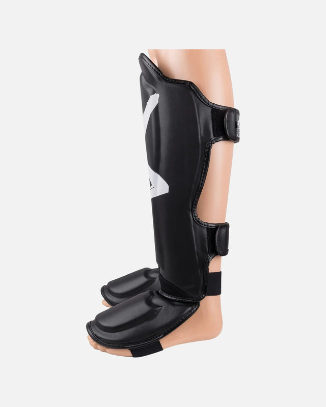 8 WEAPONS Scheenbeschermers BIG 8 Premium Shin Guards, - Zwart