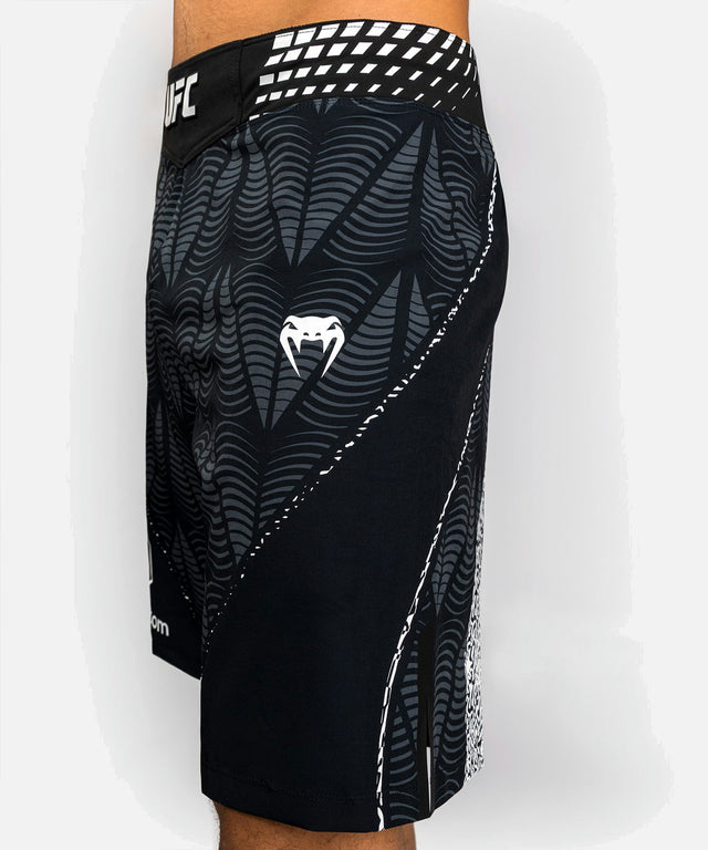 Venum UFC MMA Shorts Zenith by Authentic Fight - Zwart