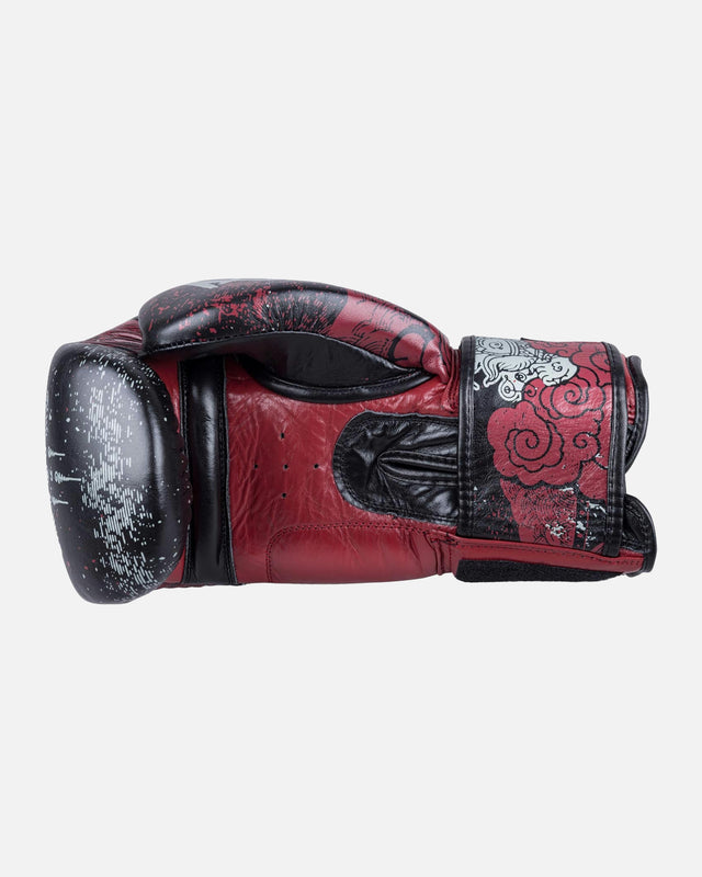 8 WEAPONS Boxing gloves Hanuman Yant – Black/Red