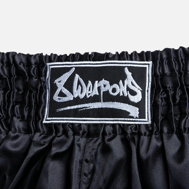8 WEAPONS Muay Thai Shorts Strike - Black/White
