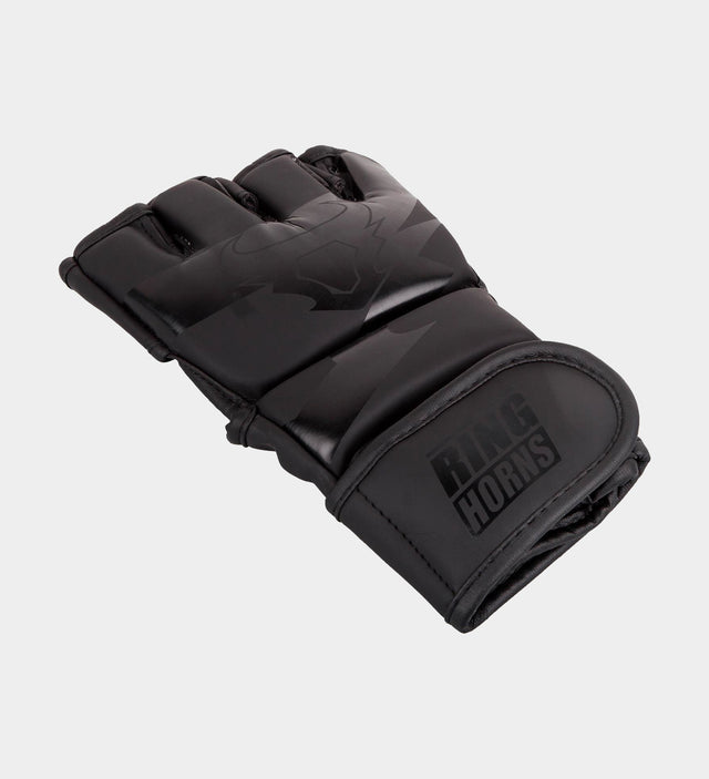 Rękawice MMA Ringhorns Charger – Czarne