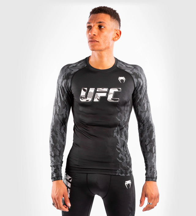 UFC Venum Rashguard Performance Fight Week - Czarny - Rashguard