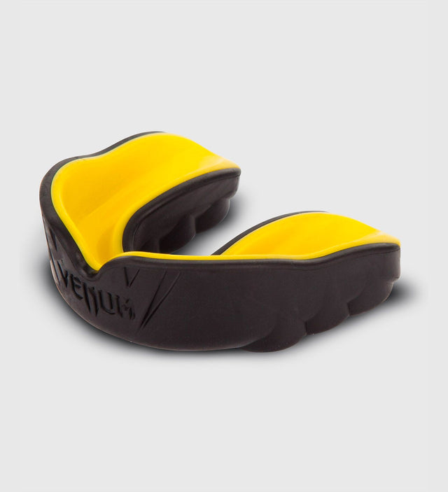 Venum Challenger Mouthguard – Black/Yellow