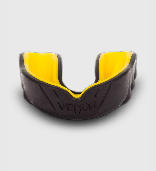 Venum Challenger Mouthguard – Black/Yellow