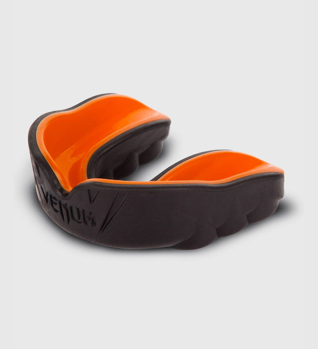 Venum Challenger Mouthguard – Black/Orange