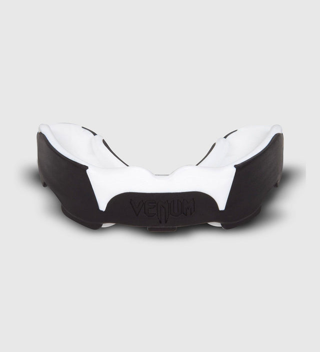 Venum Bitje Predator - Zwart/Wit - Gebitsbeschermers