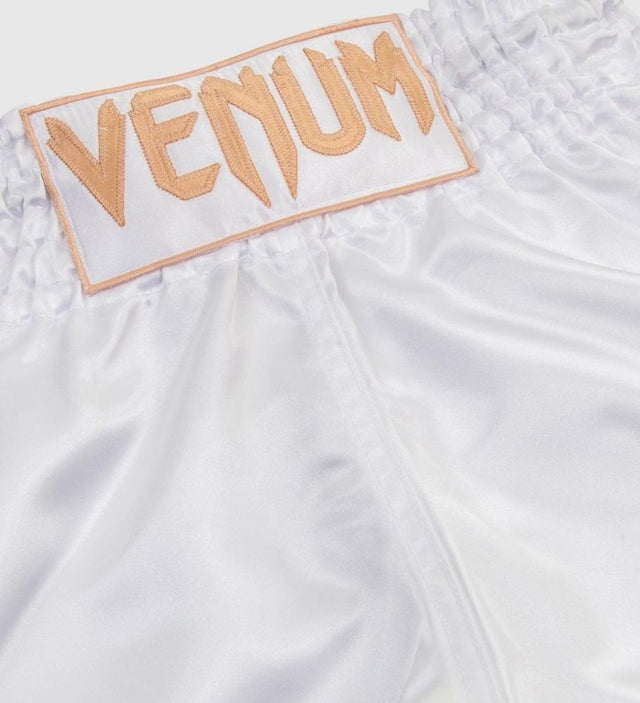 Spodenki do kickboxingu Venum Classic – Białe/Złote