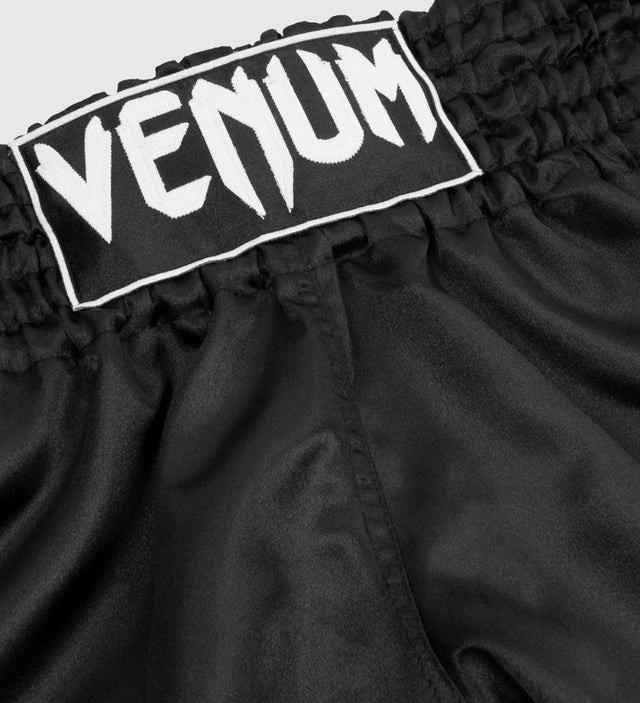 Venum Kickboxing shorts Classic – Black/White – Shorts