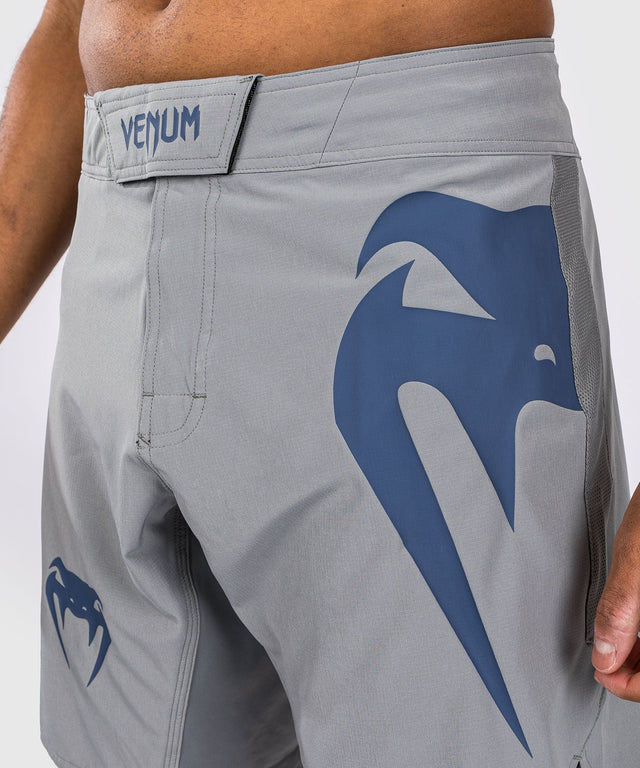 Spodenki MMA Venum Light 5.0 – Szare/Niebieskie