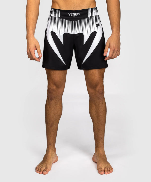 Spodenki MMA Venum No Gi – Czarne/Białe