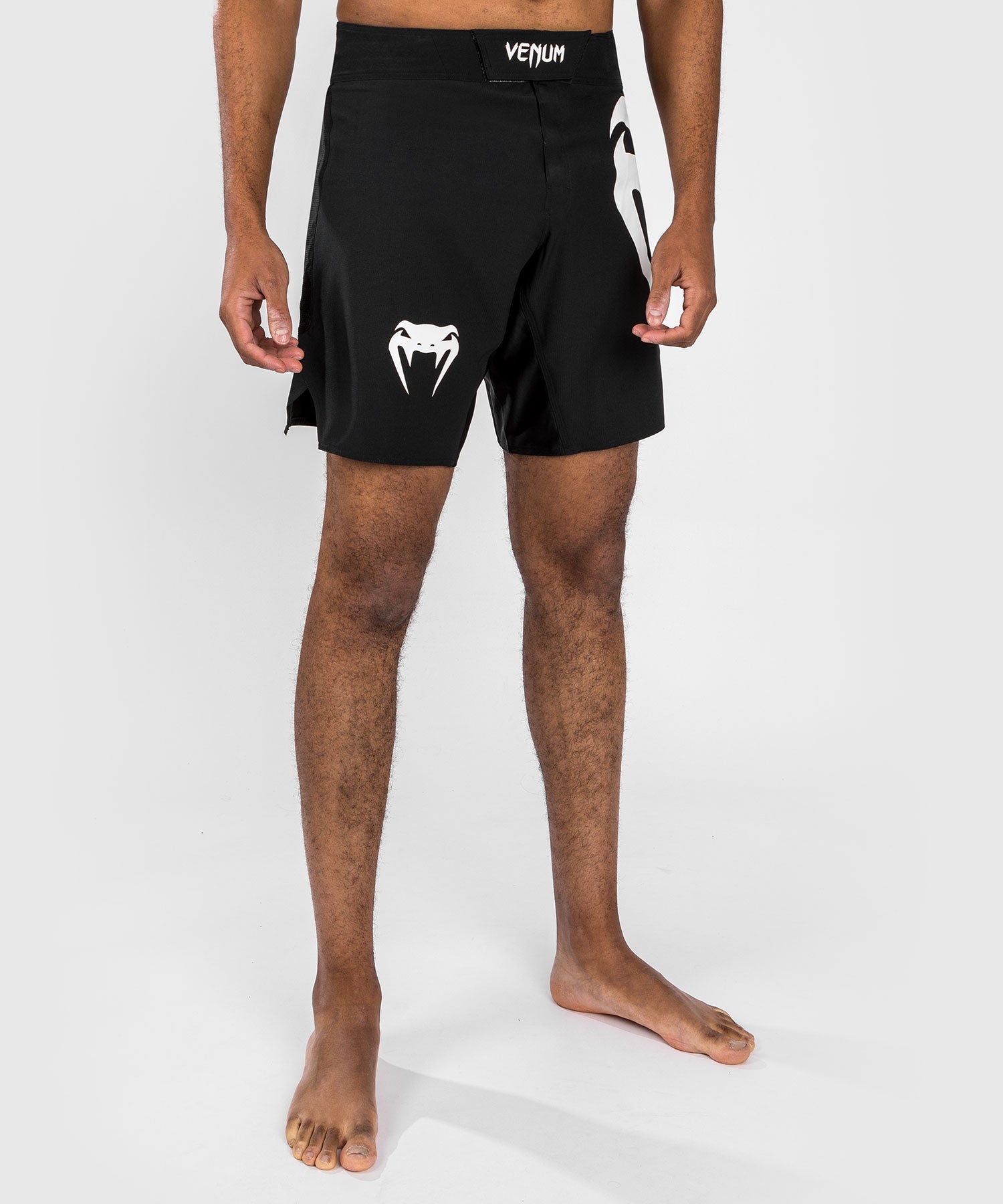Venum MMA Shorts Light 5.0 – Black/White