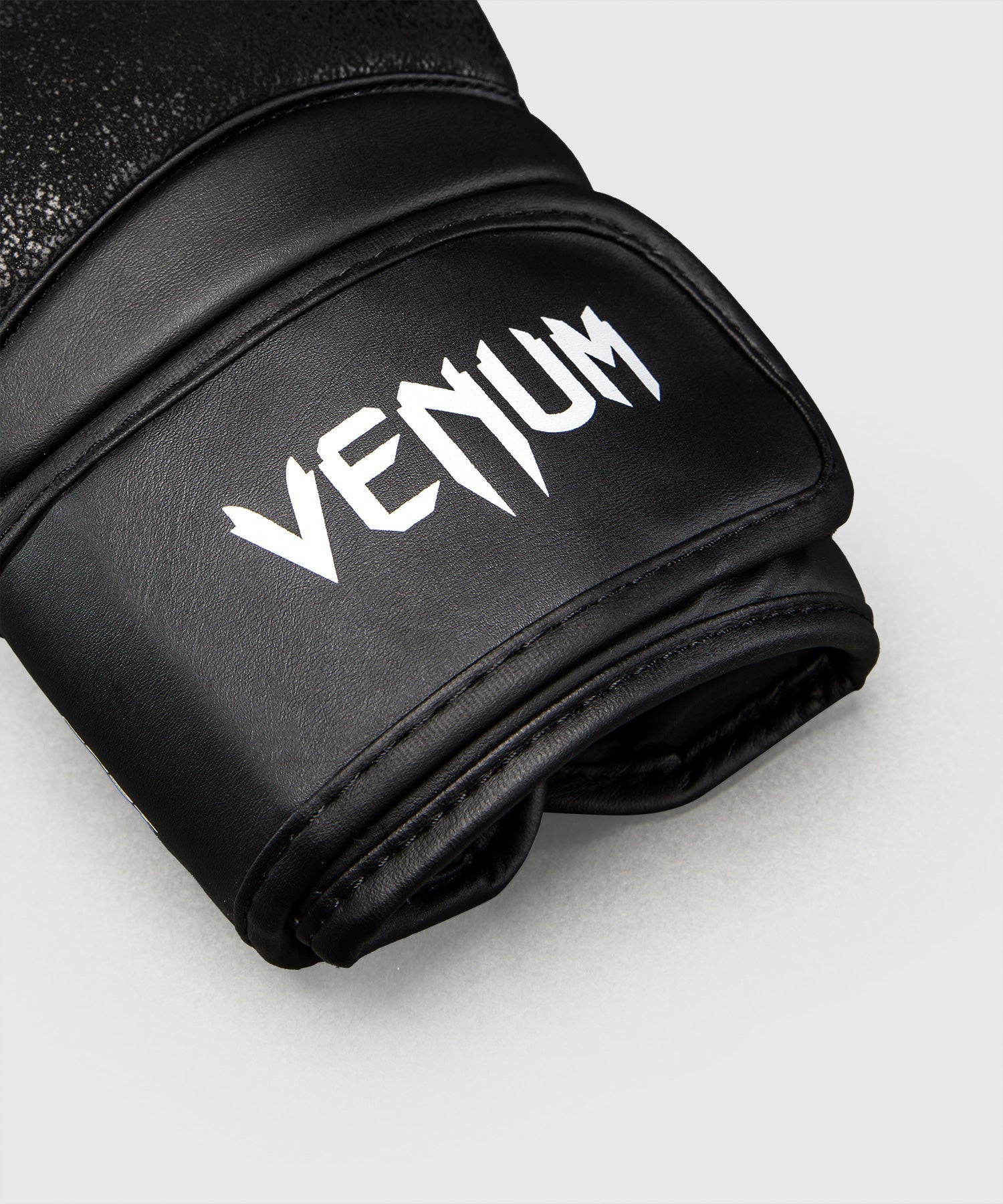 Gants de boxe Venum Stone 2.0 – Noir