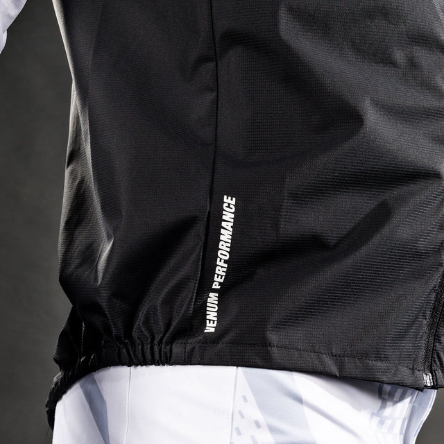 Venum Mouwloze Windbreaker MX Basics - Zwart/Wit