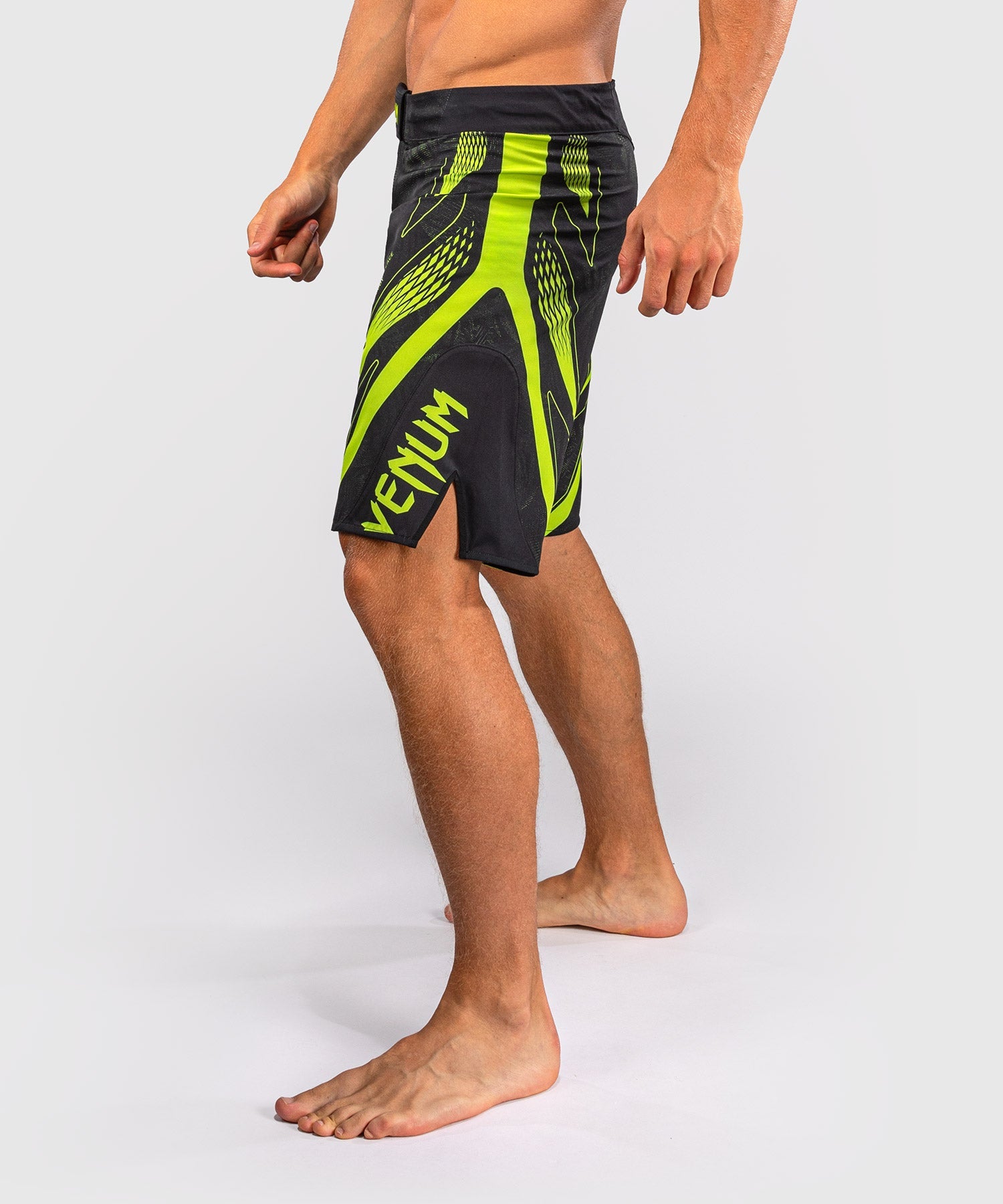 Venum MMA-shorts Amazonia Reborn – Svart/Grön