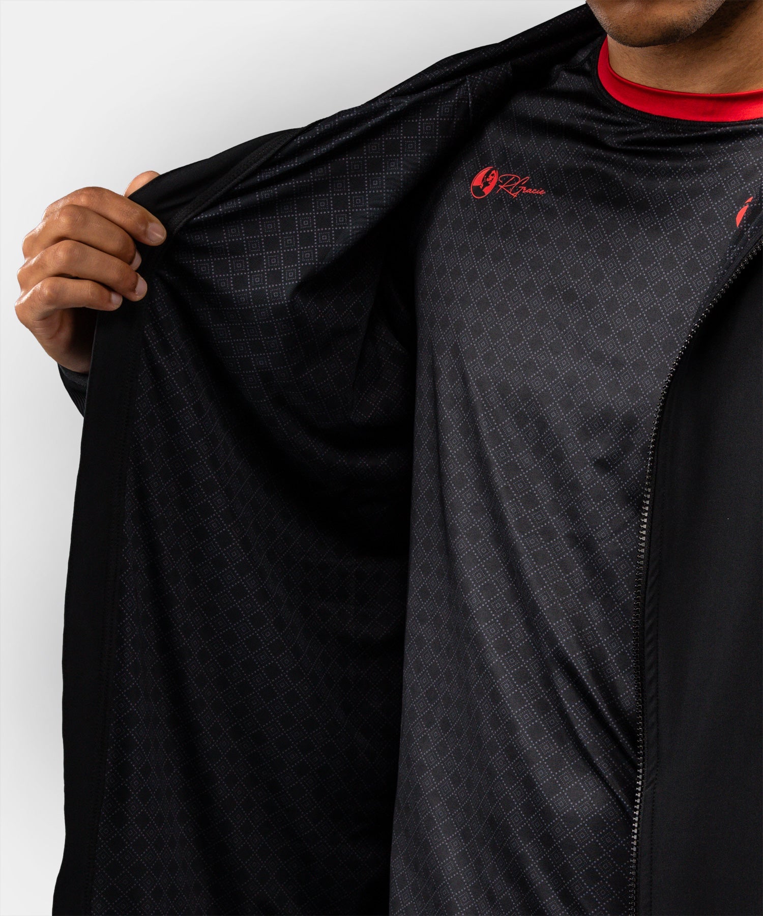 Casaco Venum x Roger Gracie Signature – Preto/Vermelho