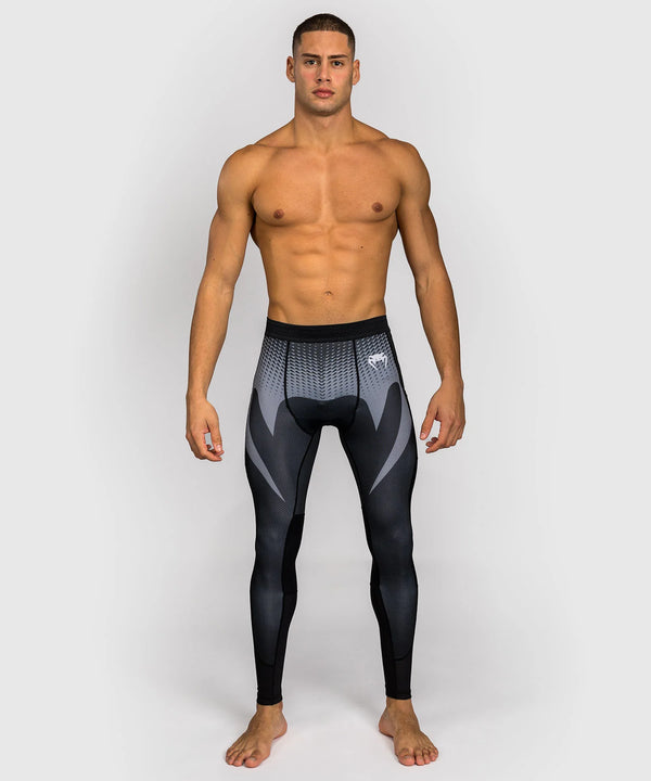 Spats de MMA Venum No Gi – Preto/Prata