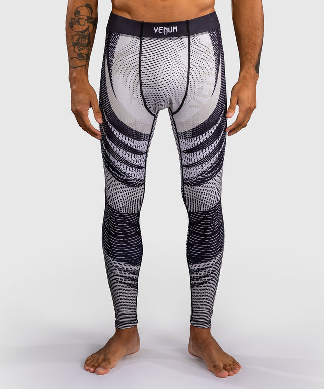 Venum Compression Shorts Galactic 3.0 – Off-white/Black