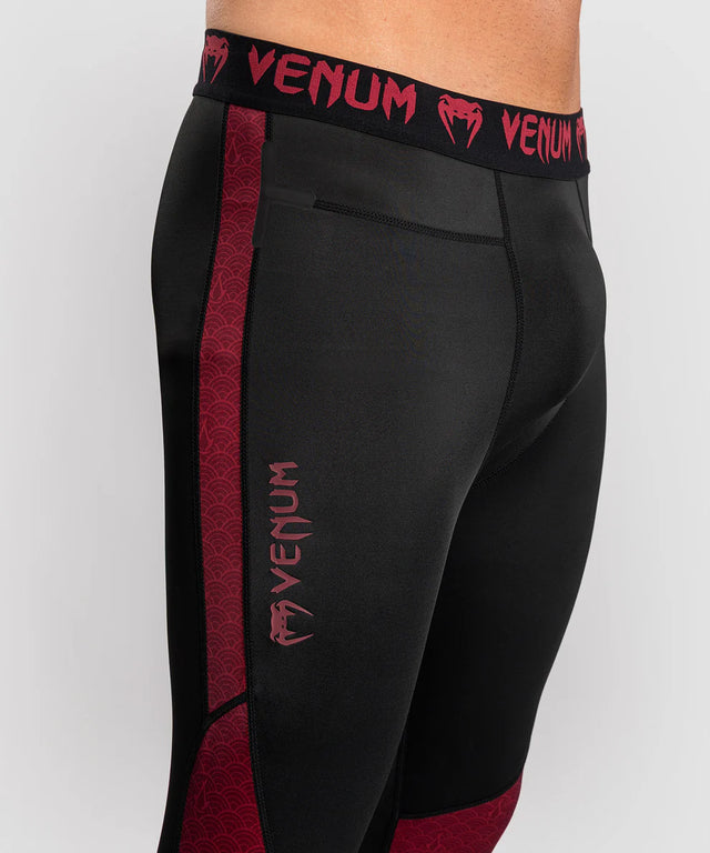 Venum x Assassin's Creed Shadows Spats - Burgundy/Black