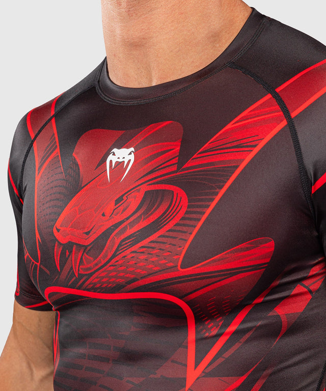 Venum Rashguard Crimson Viper 2.0 Korte Mouwen - Zwart/Rood