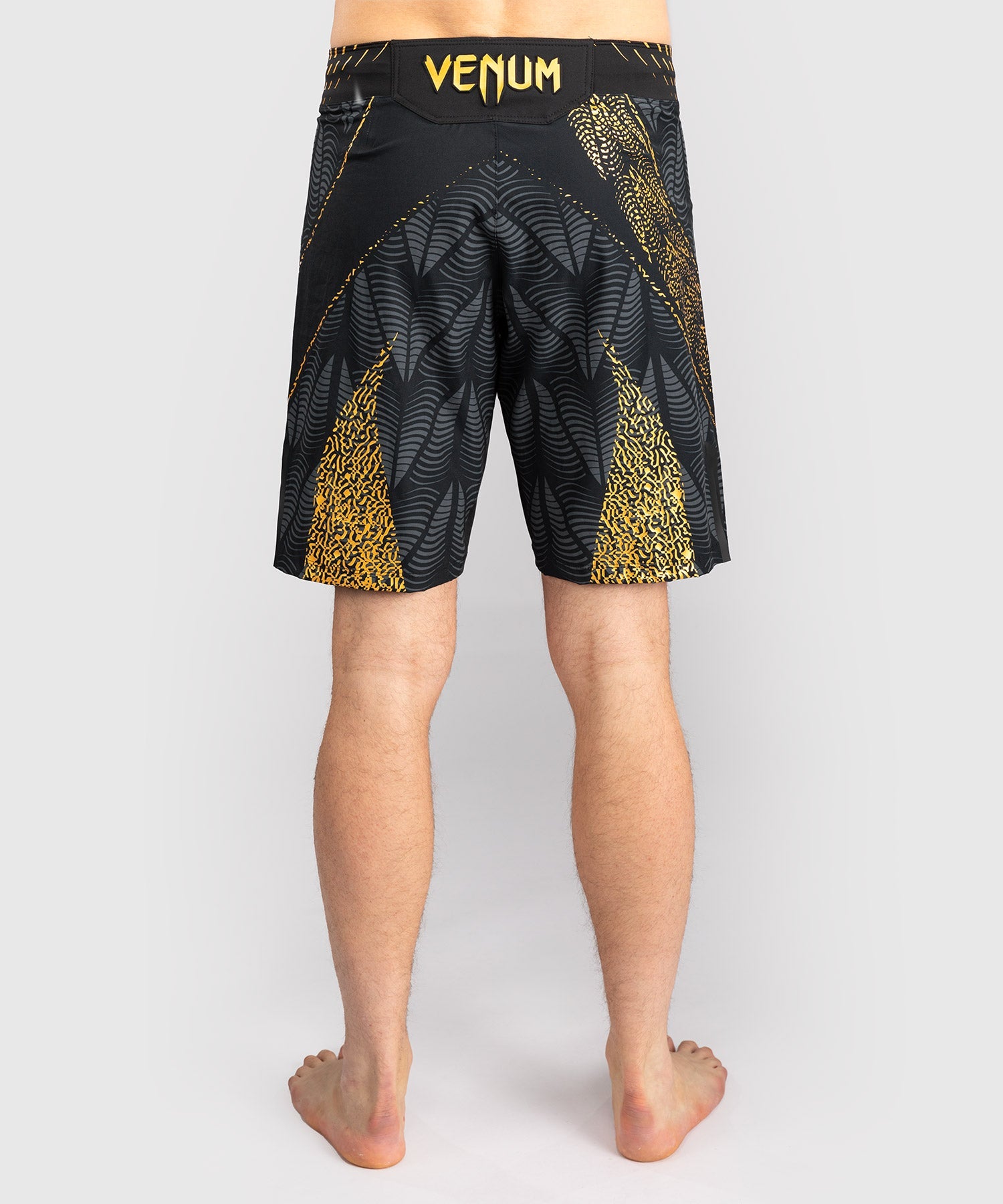 Venum UFC MMA Shorts Zenith by Authentic Fight - Zwart